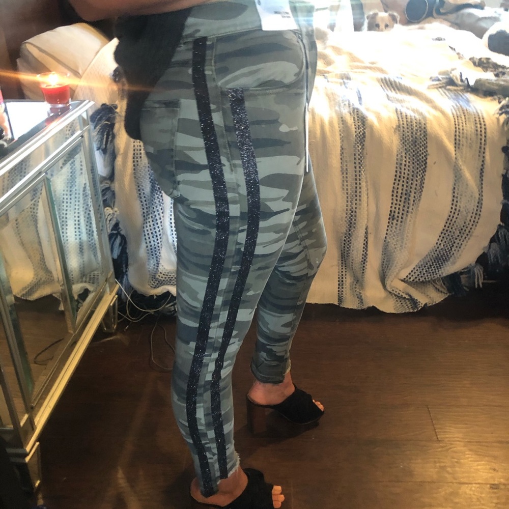 Express Camo Jean leggings with glitter stripes